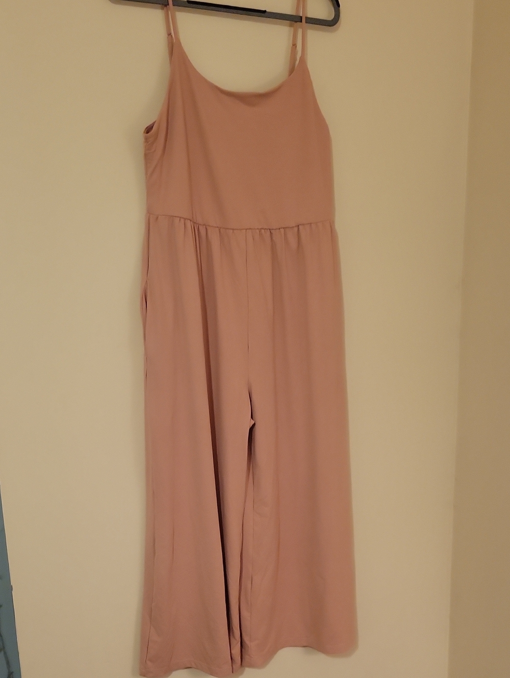 #28g Rae MODE Women’s Wide-Leg Pink Jumpsuit